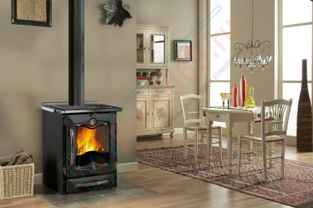 Печь-камин Cucinotta CMO, цвет чёрный (La Nordica)